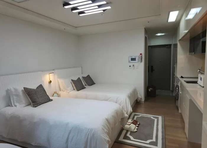 Sunshine House